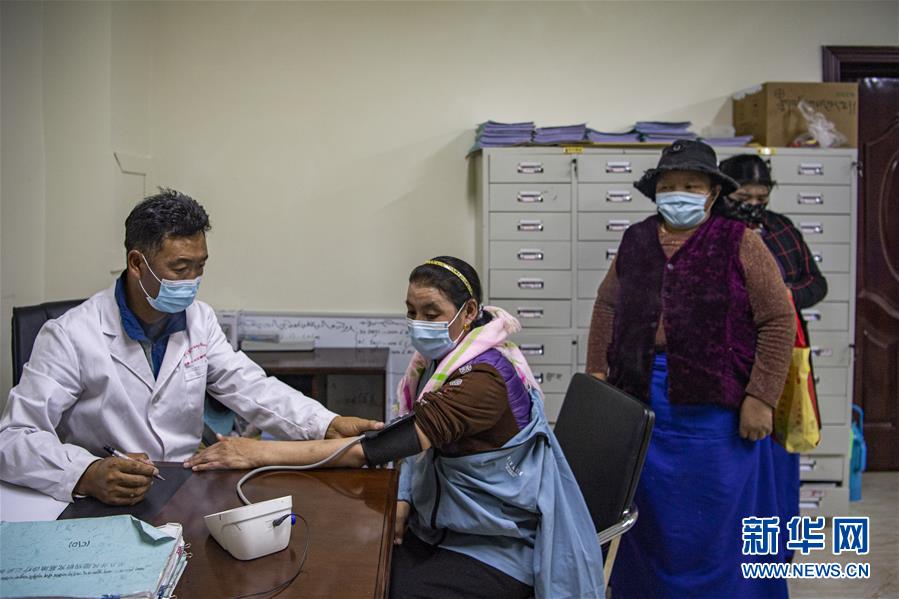 （新華全媒頭條·走向我們的小康生活·圖文互動）（6）扎西德勒，我們的新家園——西藏易地扶貧搬遷搬出幸福美好新生活