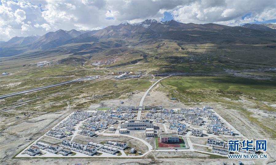 （新華全媒頭條·走向我們的小康生活·圖文互動）（1）扎西德勒，我們的新家園——西藏易地扶貧搬遷搬出幸福美好新生活