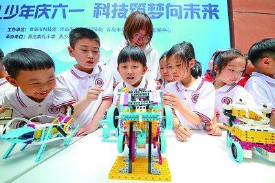 激勵創(chuàng)新，樹立“強(qiáng)國有我”鴻鵠志