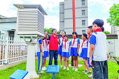 激勵創(chuàng)新，樹立“強(qiáng)國有我”鴻鵠志